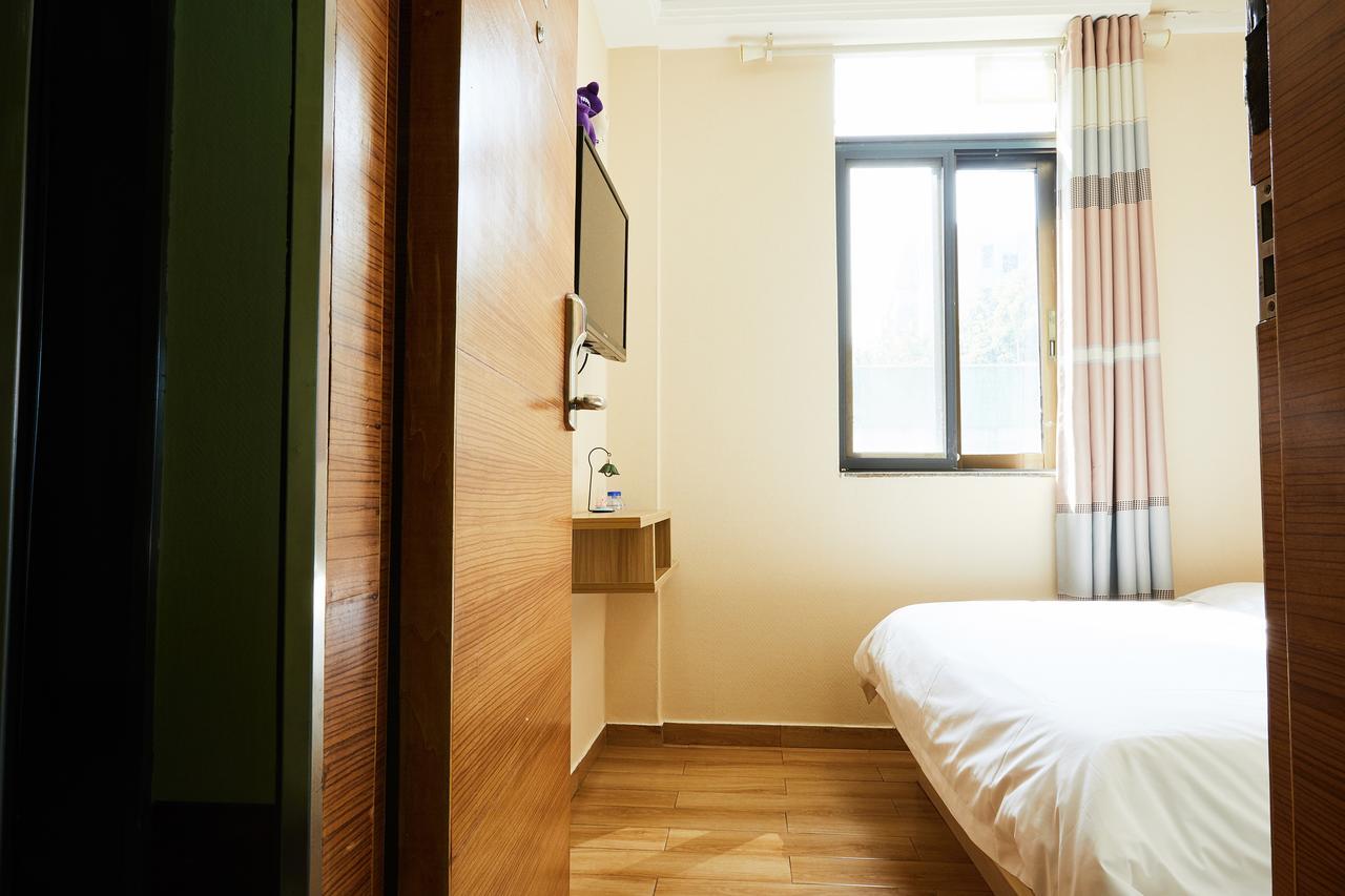 Starry Hotel Quảng Châu Ngoại thất bức ảnh